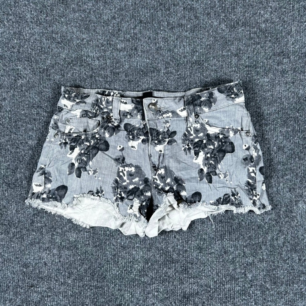 Forever 21 Shorts Womens Size 26 Gray Floral Denim Raw Hem Low Rise Stretch